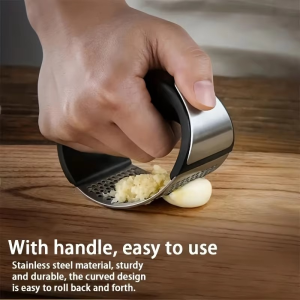 Stainless Steel Garlic Press 10cm, Heavy Duty Mincer for Garlic Ginger, Easy Clean Kitchen Gadget